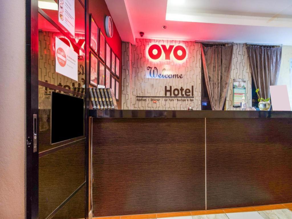Oyo 44123 Hotel Al-Saif Kuala Kerai Exterior photo