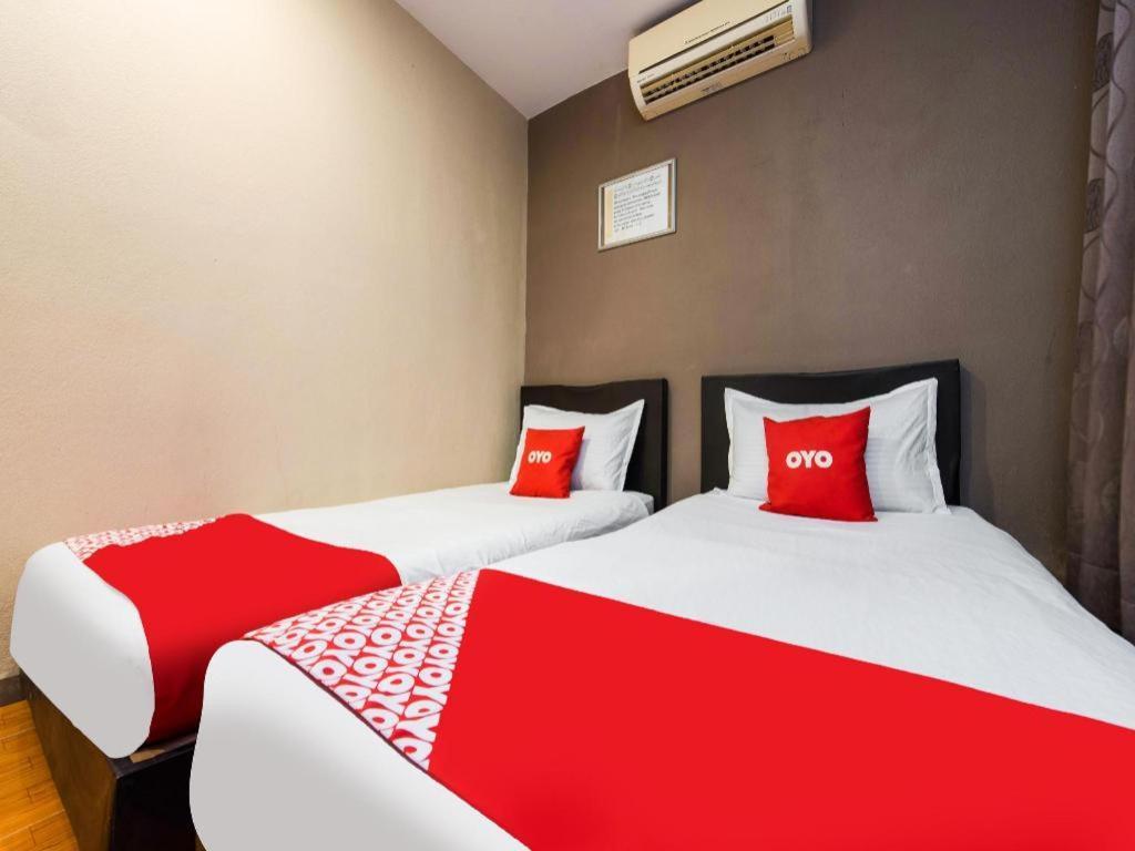 Oyo 44123 Hotel Al-Saif Kuala Kerai Exterior photo
